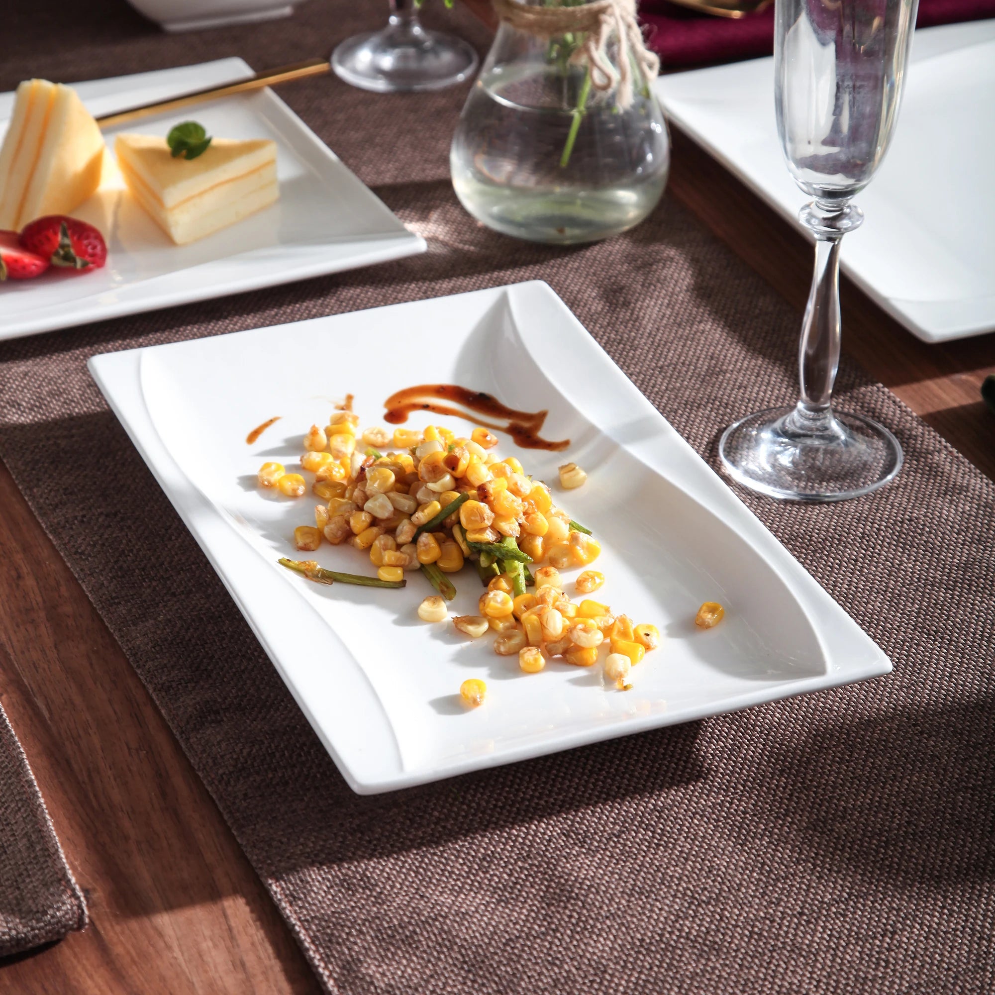 MALACASA Carina 2-teiliges elfenbein weißes Porzellan Teller Set Teller Obst Snack Gerichte mit 11 "& 13.25" rechteckigen Teller Geschirrsets Europa CE-zertifiziert Premium Qualitaet Kostenloser Versand