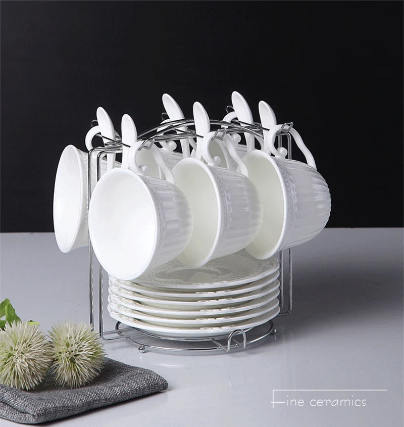 180ML. Espressotasse aus weiß geprägtem Porzellan mit Untertasse, Teetassen und Untertassen aus Keramik, Tasse-Café, englische Weihnachtstasse Geschirrsets Europa CE-zertifiziert Premium Qualitaet Kostenloser Versand