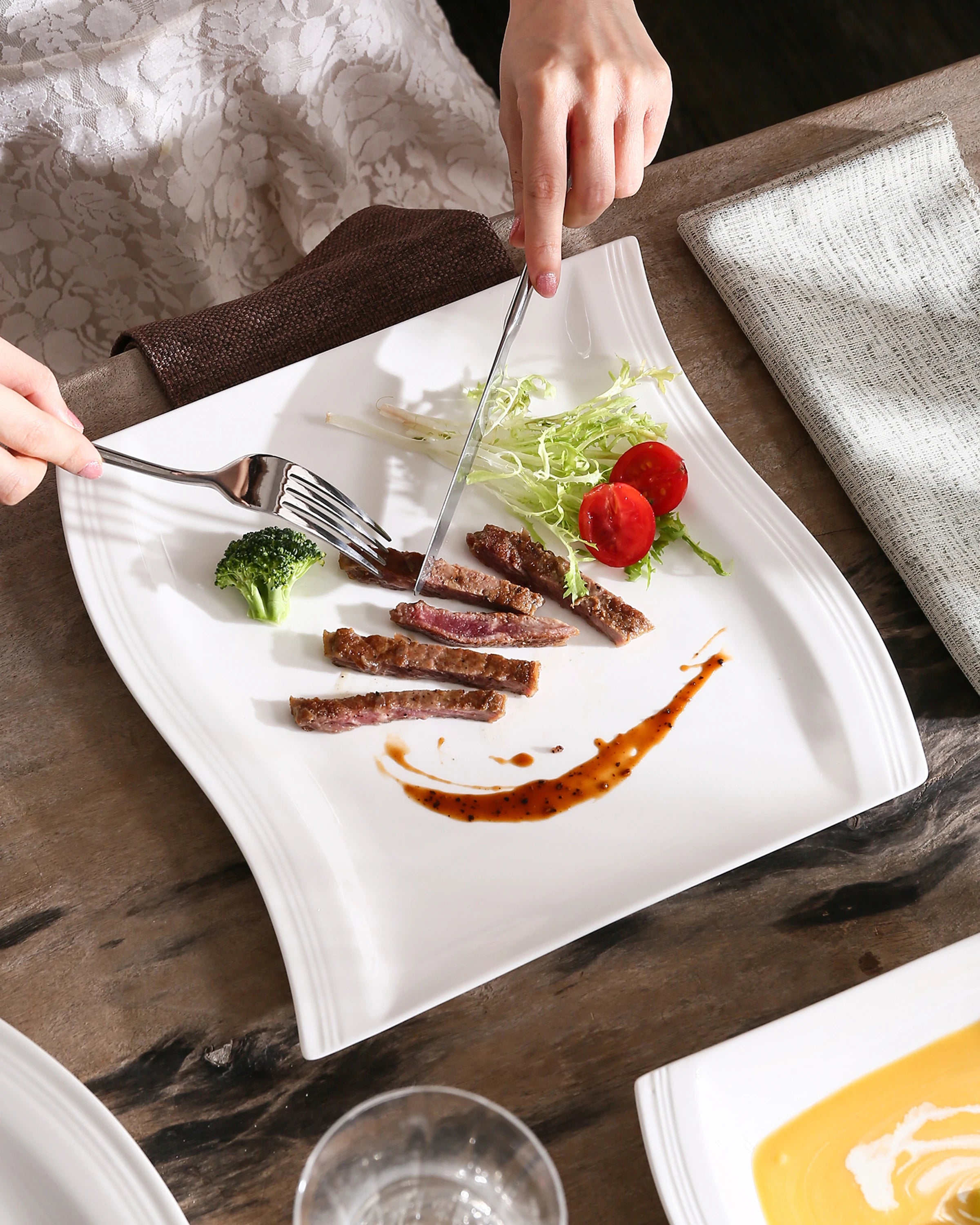 MALACASA, Serie Flora, 6/12 Stück 10,25" Elfenbeinweißes Porzellan China Keramik Cremeweiße Speiseteller Geschirrsets Europa CE-zertifiziert Premium Qualitaet Kostenloser Versand