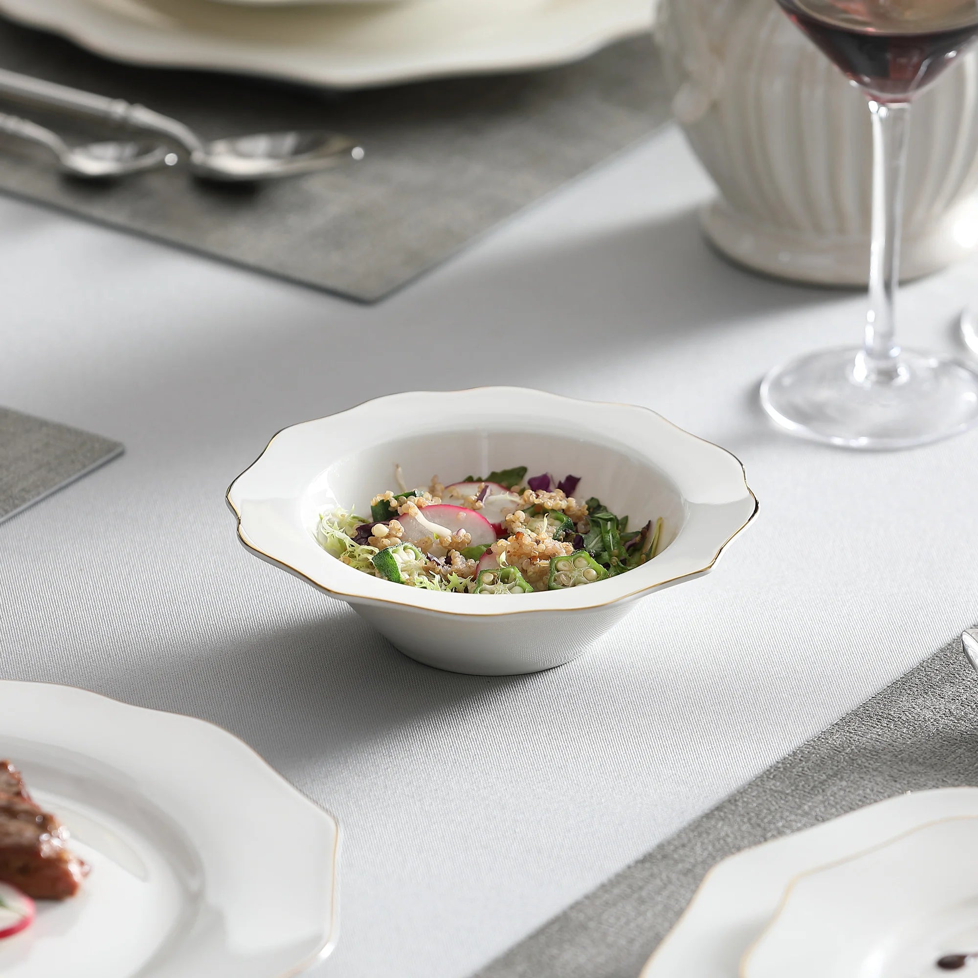 Porzellan MALACASA 16/32-TEILIGES nordisches europäisches goldenes Rand-Geschirrset aus weißem Porzellan mit Schüssel, Abendessen, Dessert und Suppenteller-Set für 4/8 Geschirrsets Europa CE-zertifiziert Premium Qualitaet Kostenloser Versand