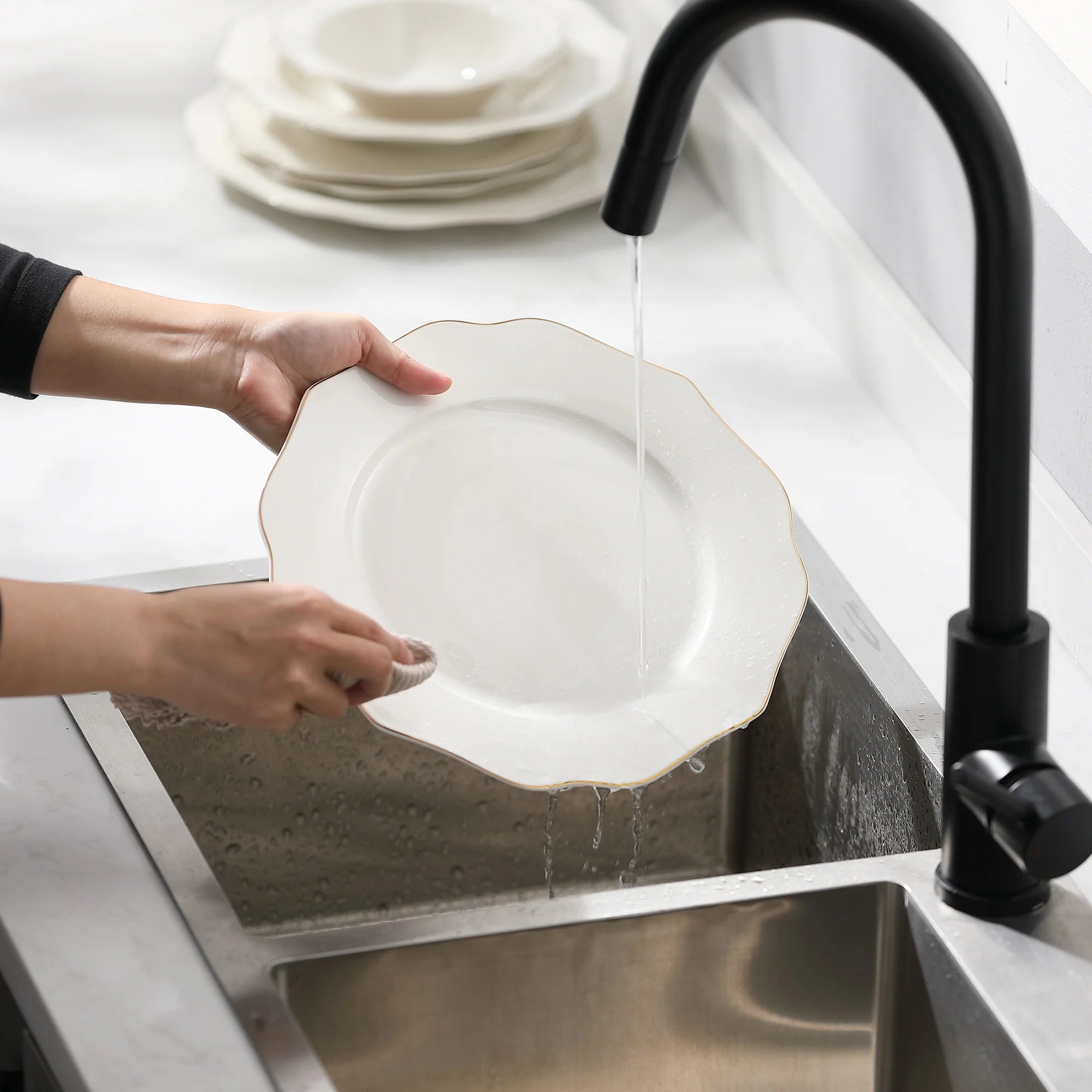 Porzellan MALACASA 16/32-TEILIGES nordisches europäisches goldenes Rand-Geschirrset aus weißem Porzellan mit Schüssel, Abendessen, Dessert und Suppenteller-Set für 4/8 Geschirrsets Europa CE-zertifiziert Premium Qualitaet Kostenloser Versand